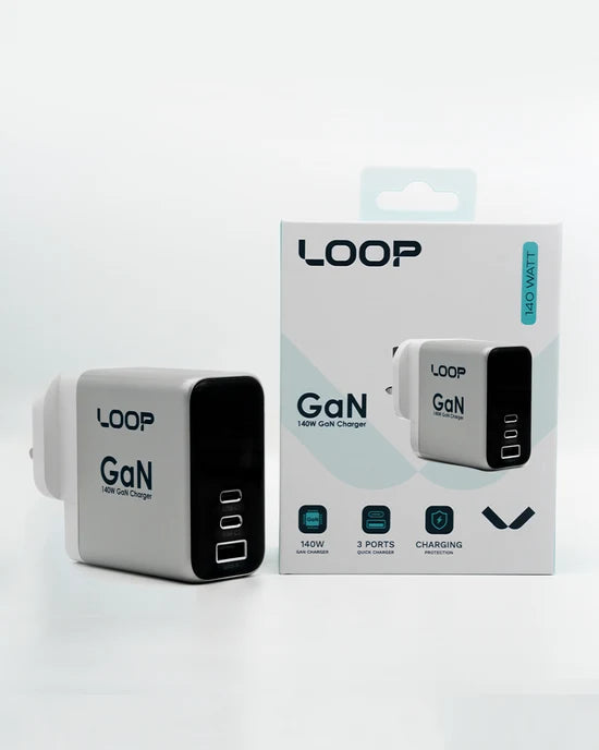LOOP 140W GaN Charger with Display